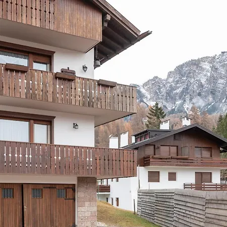 Apartman Cozy Studio Flat Just Few Steps From Centre Cortina dʼAmpezzo